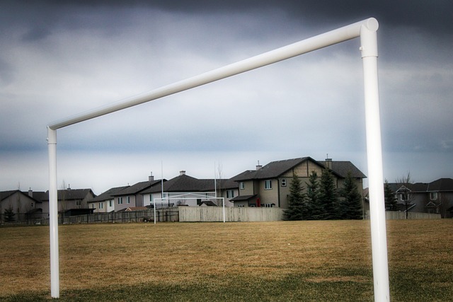 震撼！從開局0-2到歐冠決賽！國米3400萬夢之後防超值！.